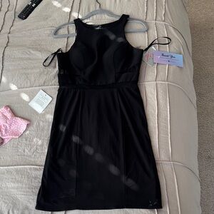 Elegant Black Sleeveless Dress